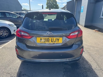 Used Ford Fiesta 2018 for sale - 77167106: Photo