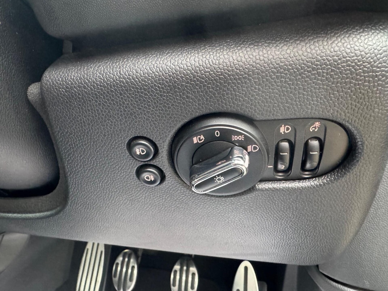 Used MINI Hatch 2019 for sale - 77167107: Photo 24