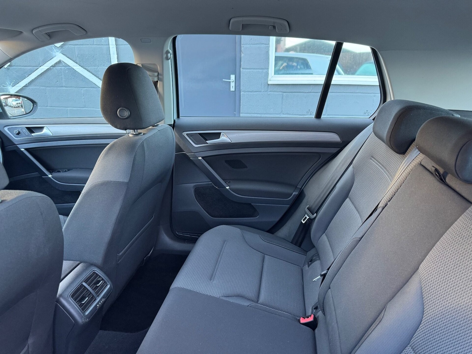 Used Volkswagen Golf 2015 for sale - 77167118: Photo 33