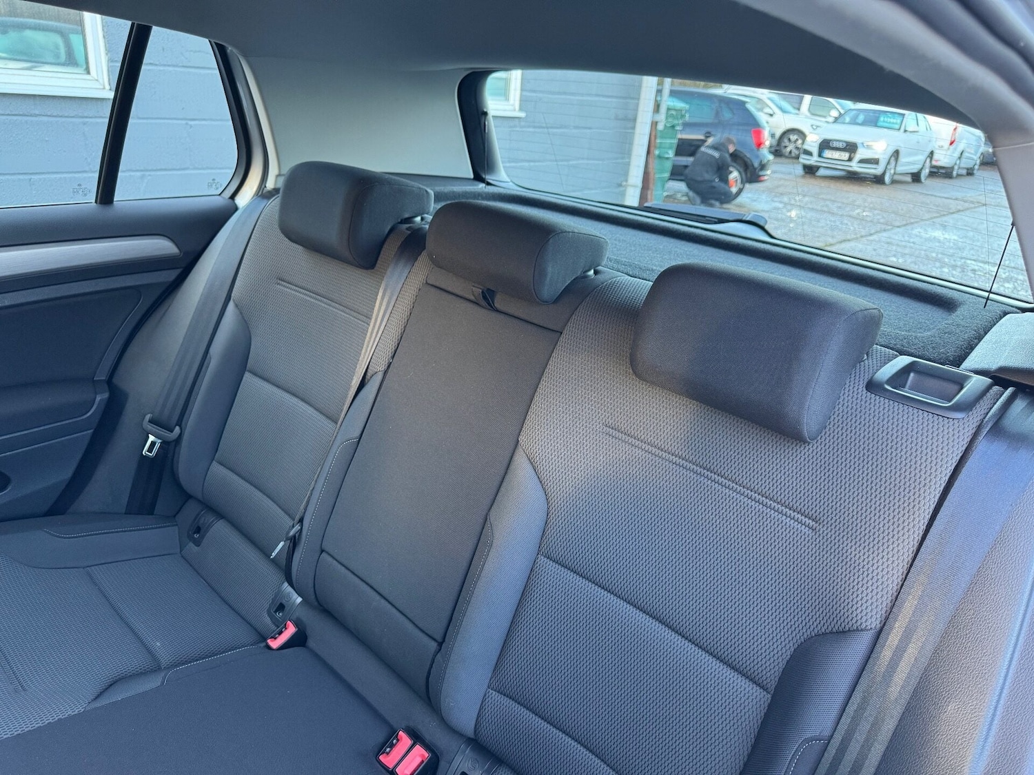 Used Volkswagen Golf 2015 for sale - 77167118: Photo 35