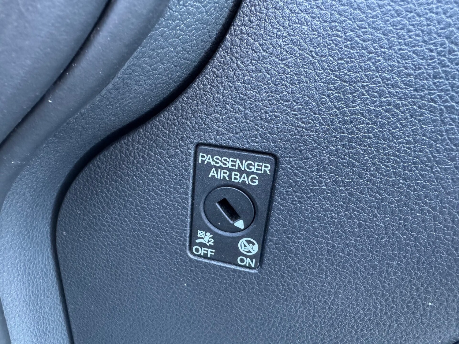 Used Volkswagen Golf 2015 for sale - 77167118: Photo 40