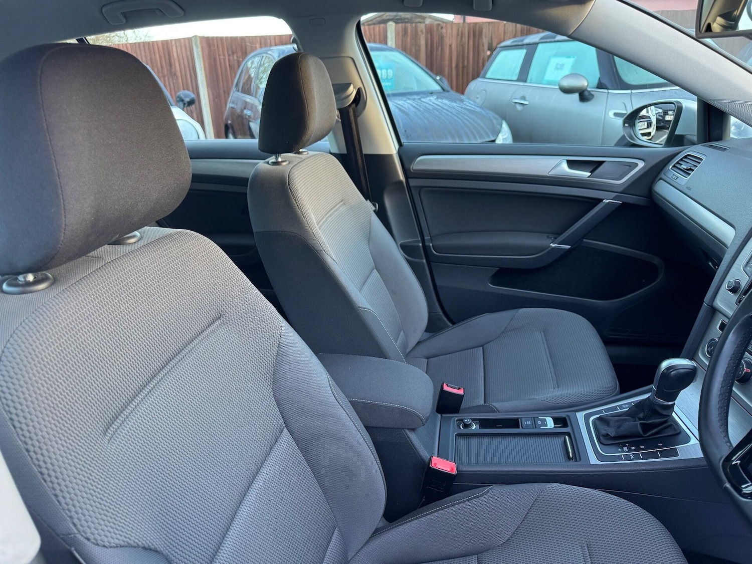 Used Volkswagen Golf 2015 for sale - 77167118: Photo 50