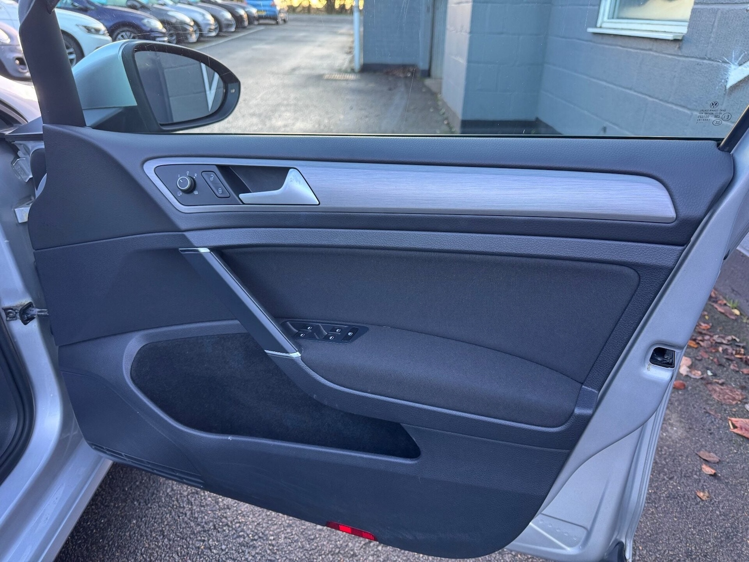 Used Volkswagen Golf 2015 for sale - 77167118: Photo 64