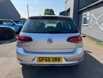 Used Volkswagen Golf 2019 for sale - 79043766: Photo