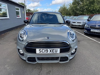 Used MINI Hatch 2019 for sale - 75387840: Photo
