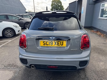 Used MINI Hatch 2019 for sale - 75387840: Photo