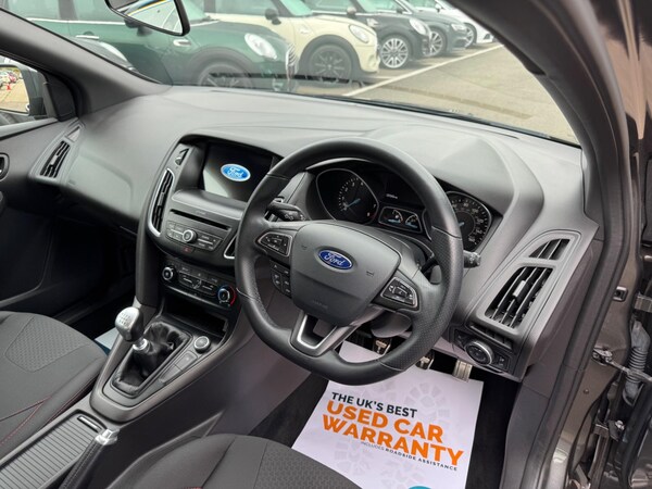 Used Ford Focus 2017 for sale - 76042510: Photo 17
