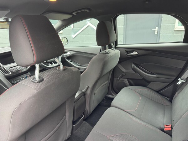 Used Ford Focus 2017 for sale - 76042510: Photo 26