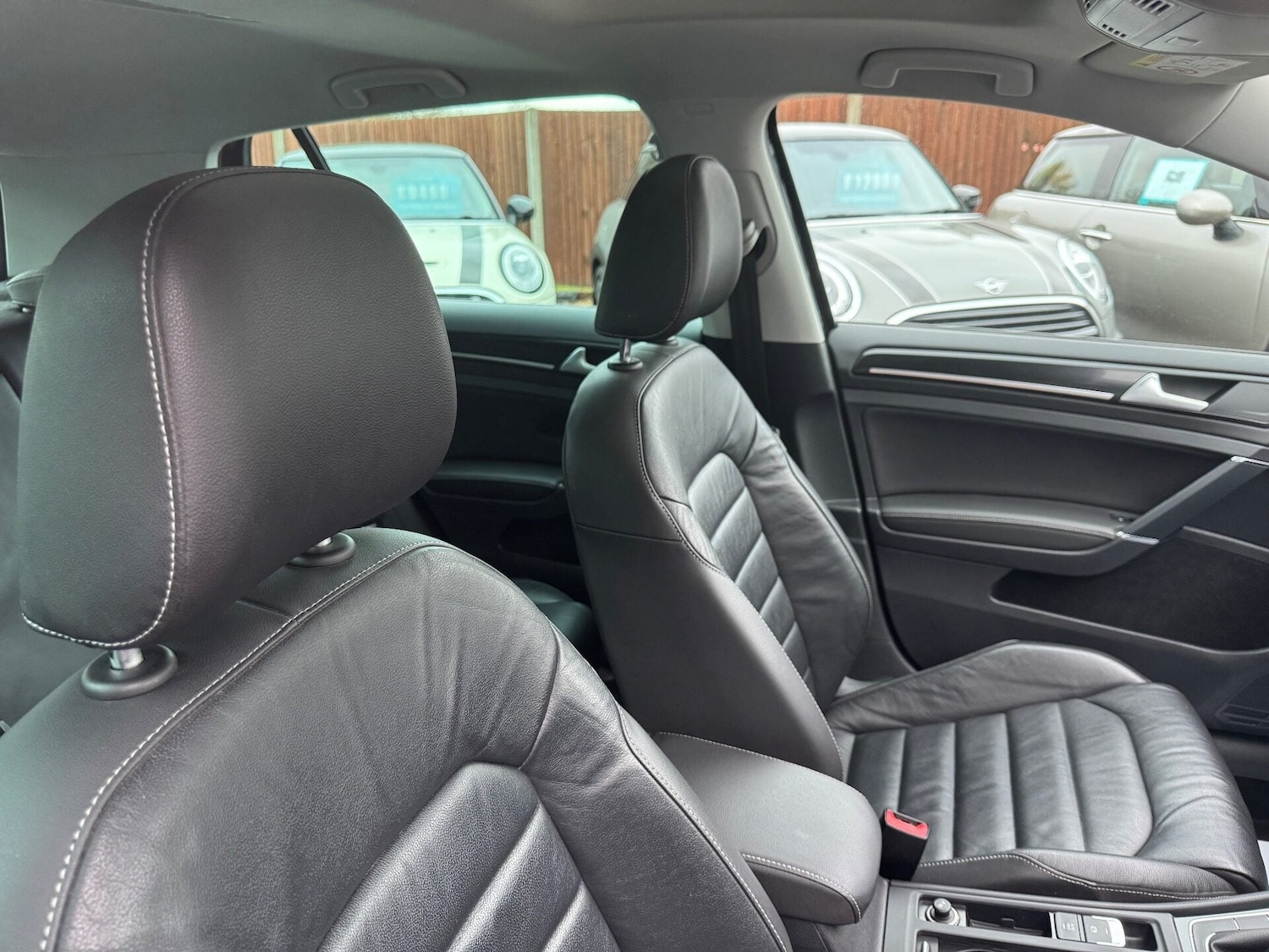 Used Volkswagen Golf 2016 for sale - 77167119: Photo 48