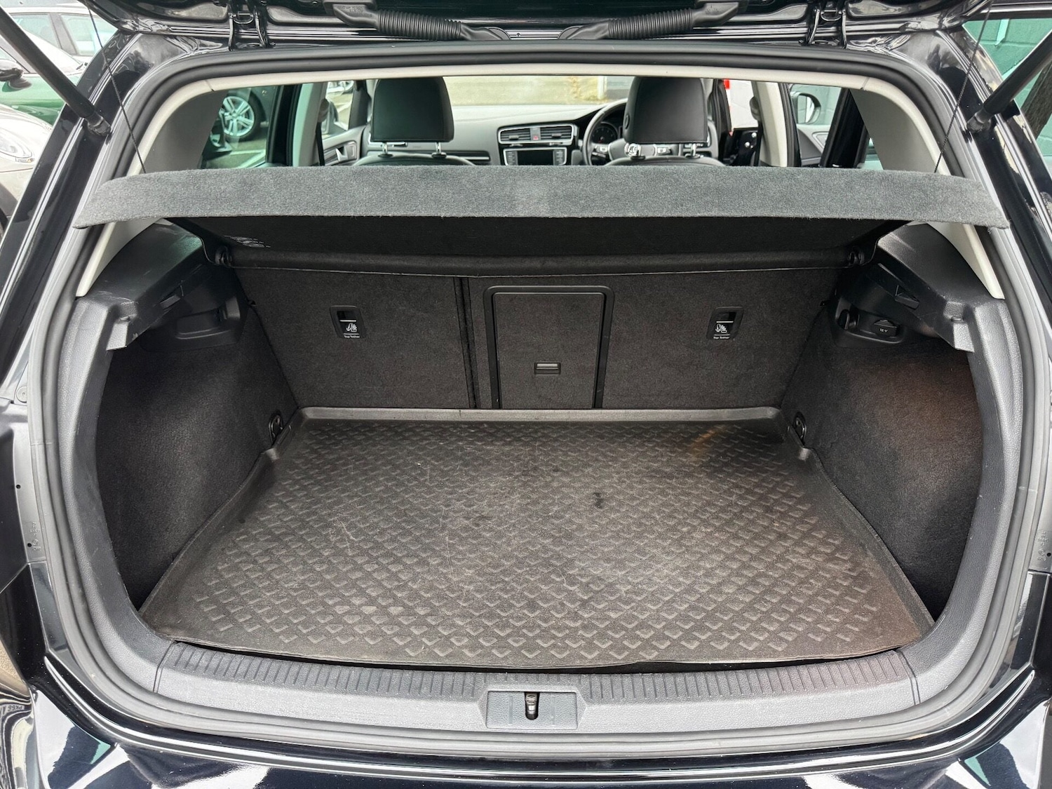 Used Volkswagen Golf 2016 for sale - 77167119: Photo 56