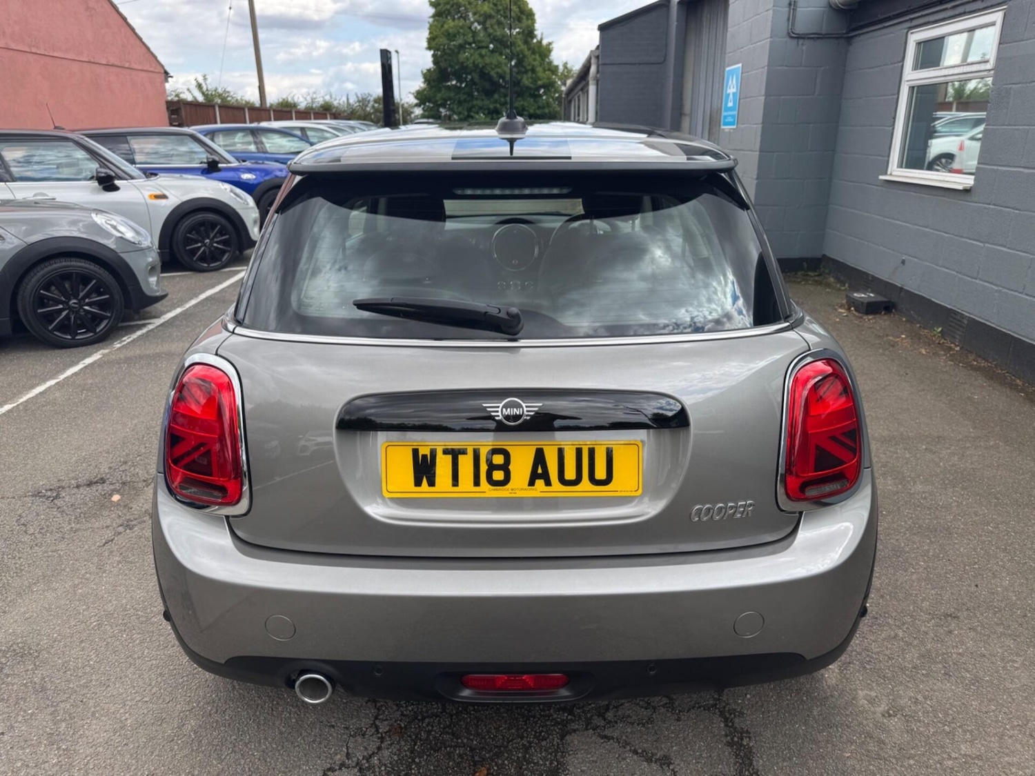 Used MINI Hatch 2018 for sale - 76576600: Photo 4