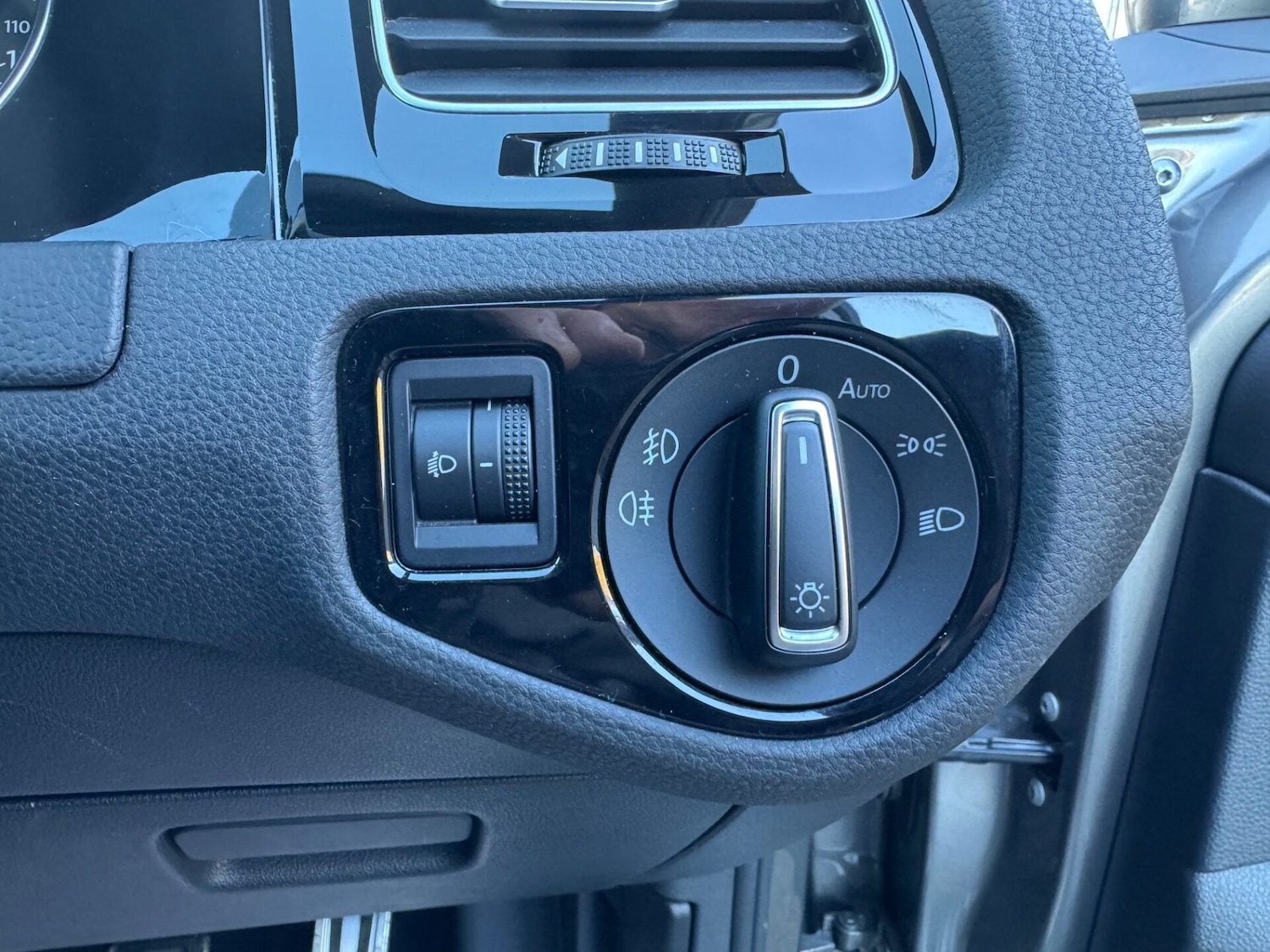 Used Volkswagen Golf 2016 for sale - 76798563: Photo 19