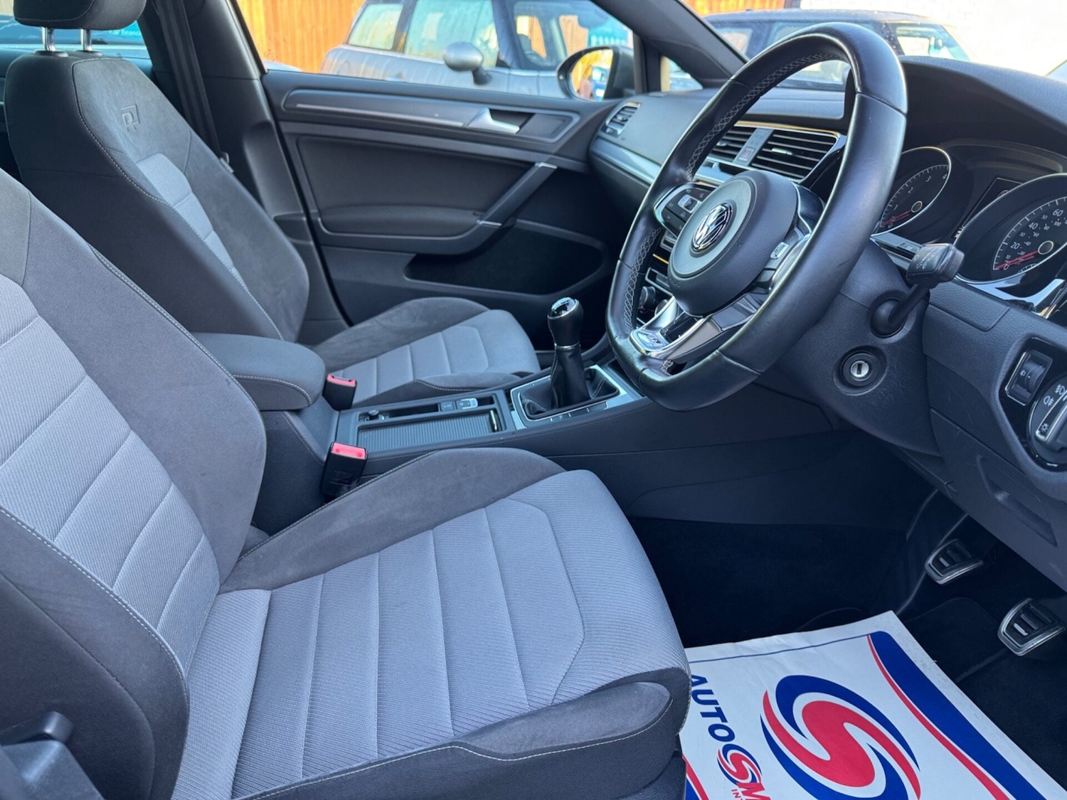 Used Volkswagen Golf 2016 for sale - 76798563: Photo 25