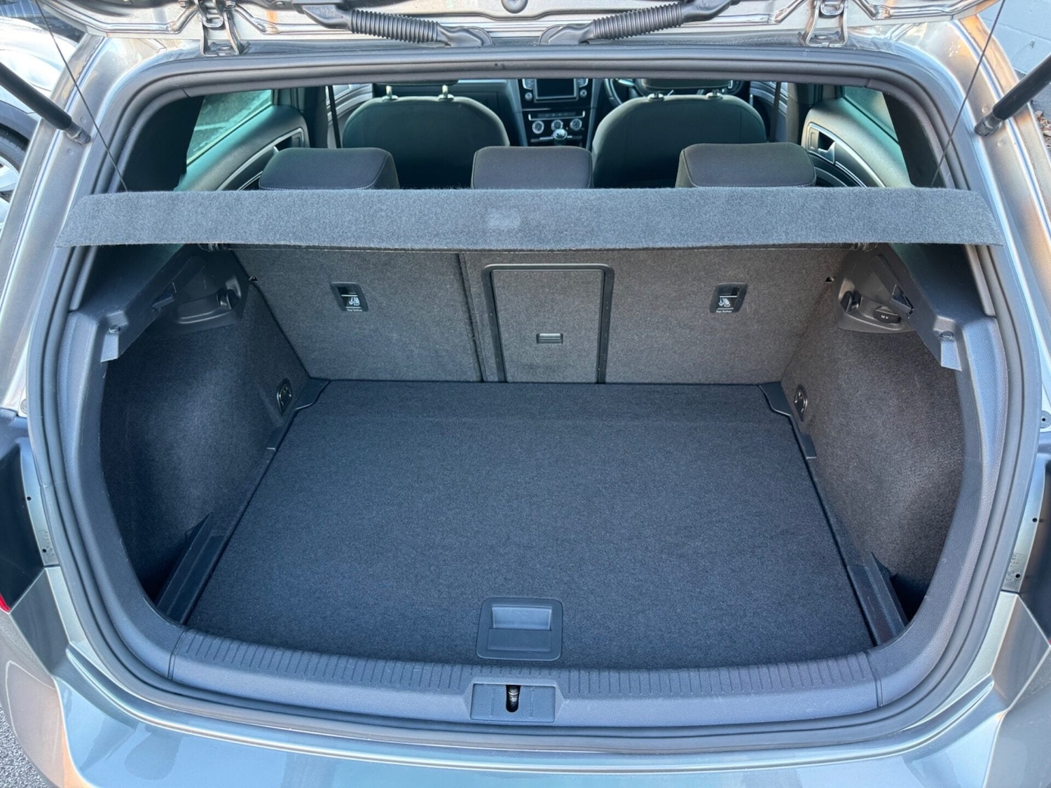 Used Volkswagen Golf 2016 for sale - 76798563: Photo 44