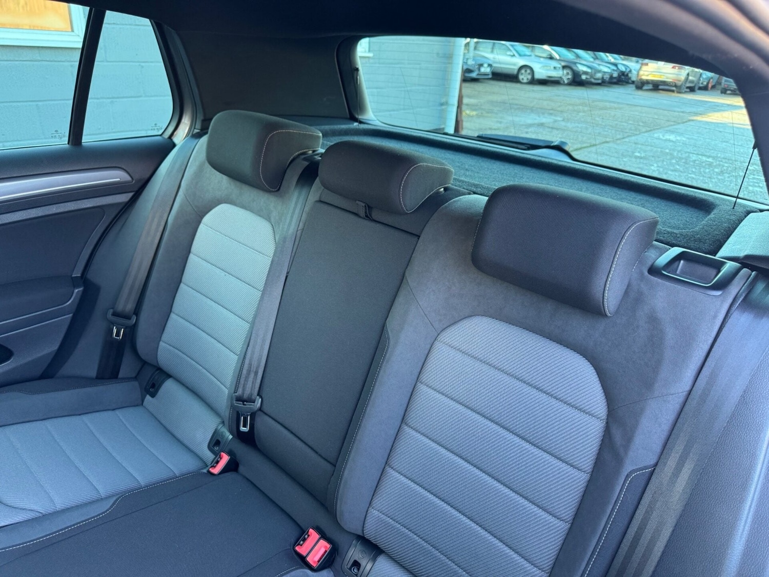 Used Volkswagen Golf 2016 for sale - 76798563: Photo 48