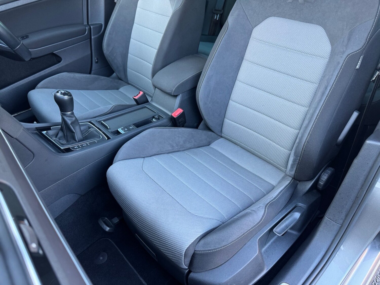 Used Volkswagen Golf 2016 for sale - 76798563: Photo 52