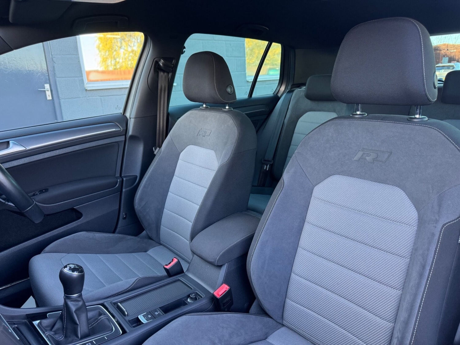 Used Volkswagen Golf 2016 for sale - 76798563: Photo 54