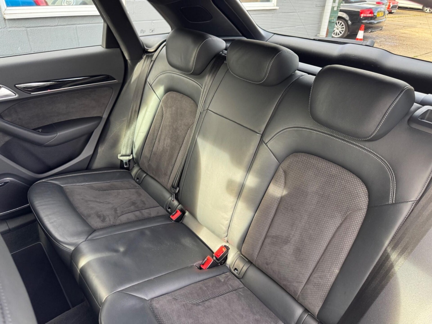 Used Audi Q3 2018 for sale - 76576593: Photo 17