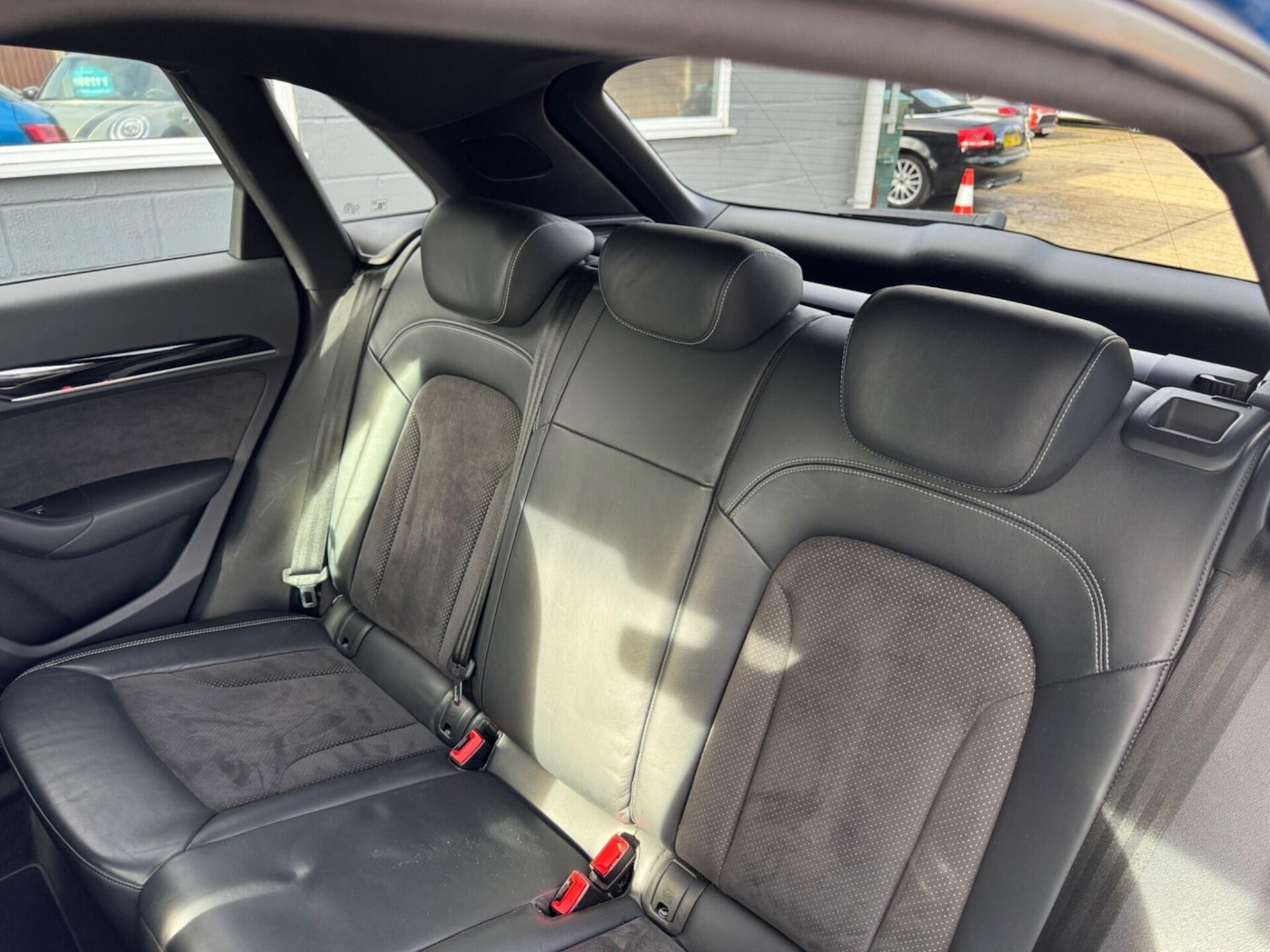 Used Audi Q3 2018 for sale - 76576593: Photo 18