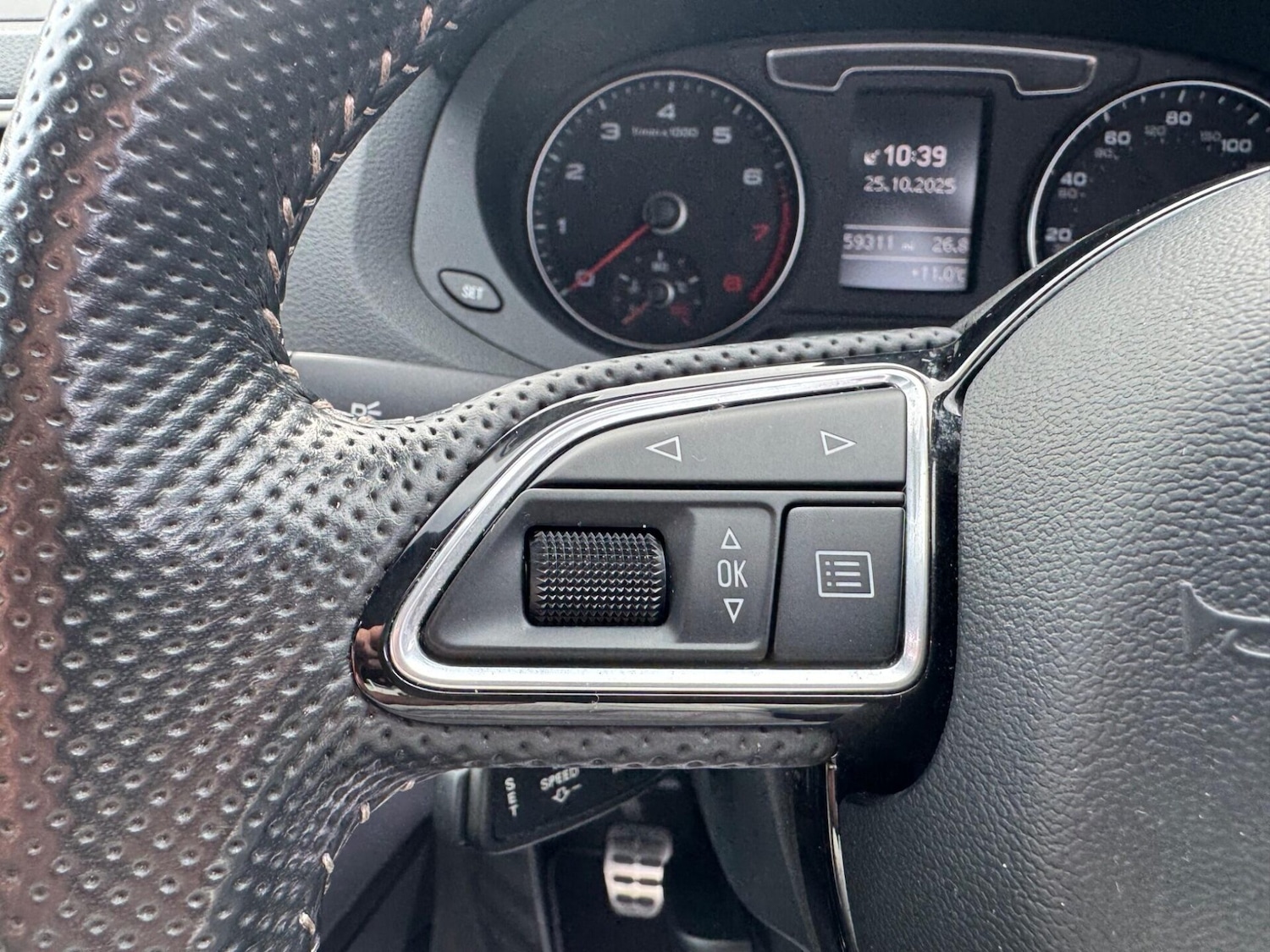 Used Audi Q3 2018 for sale - 76576593: Photo 33