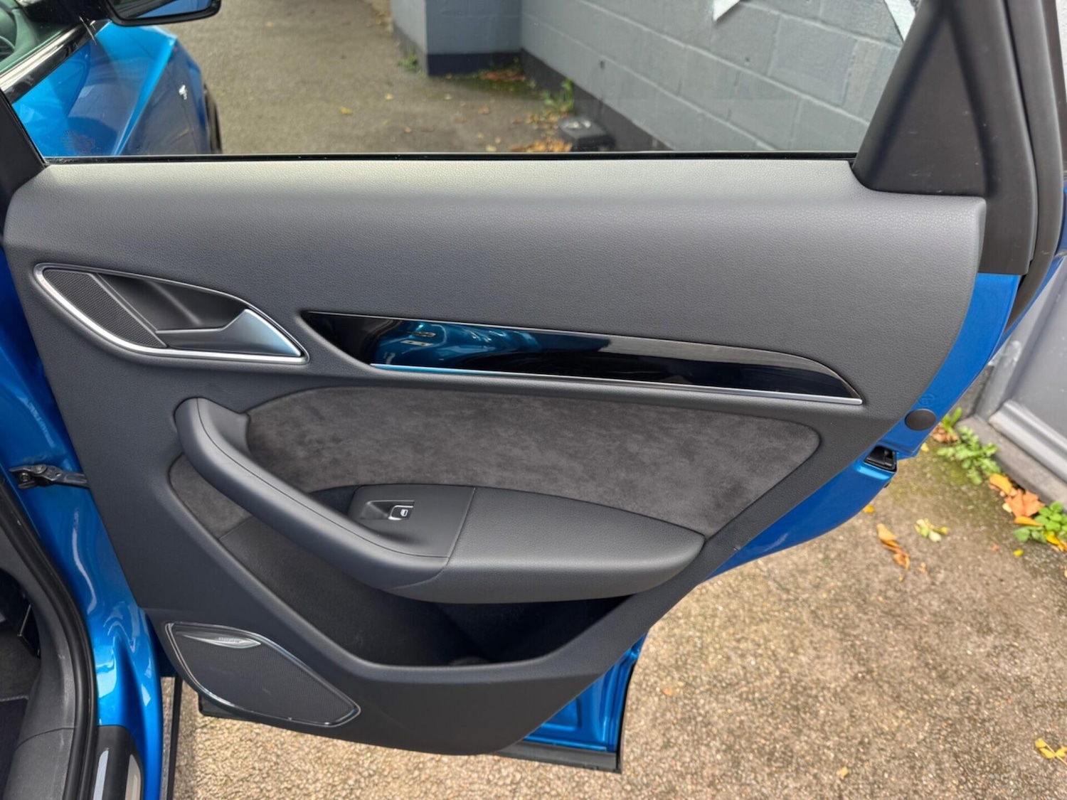 Used Audi Q3 2018 for sale - 76576593: Photo 35