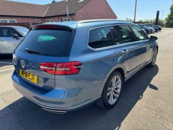 Used Volkswagen Passat 2018 for sale - 75102871: Photo
