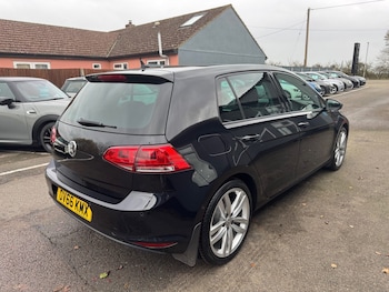 Used Volkswagen Golf 2016 for sale - 76653870: Photo