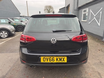 Used Volkswagen Golf 2016 for sale - 76653870: Photo