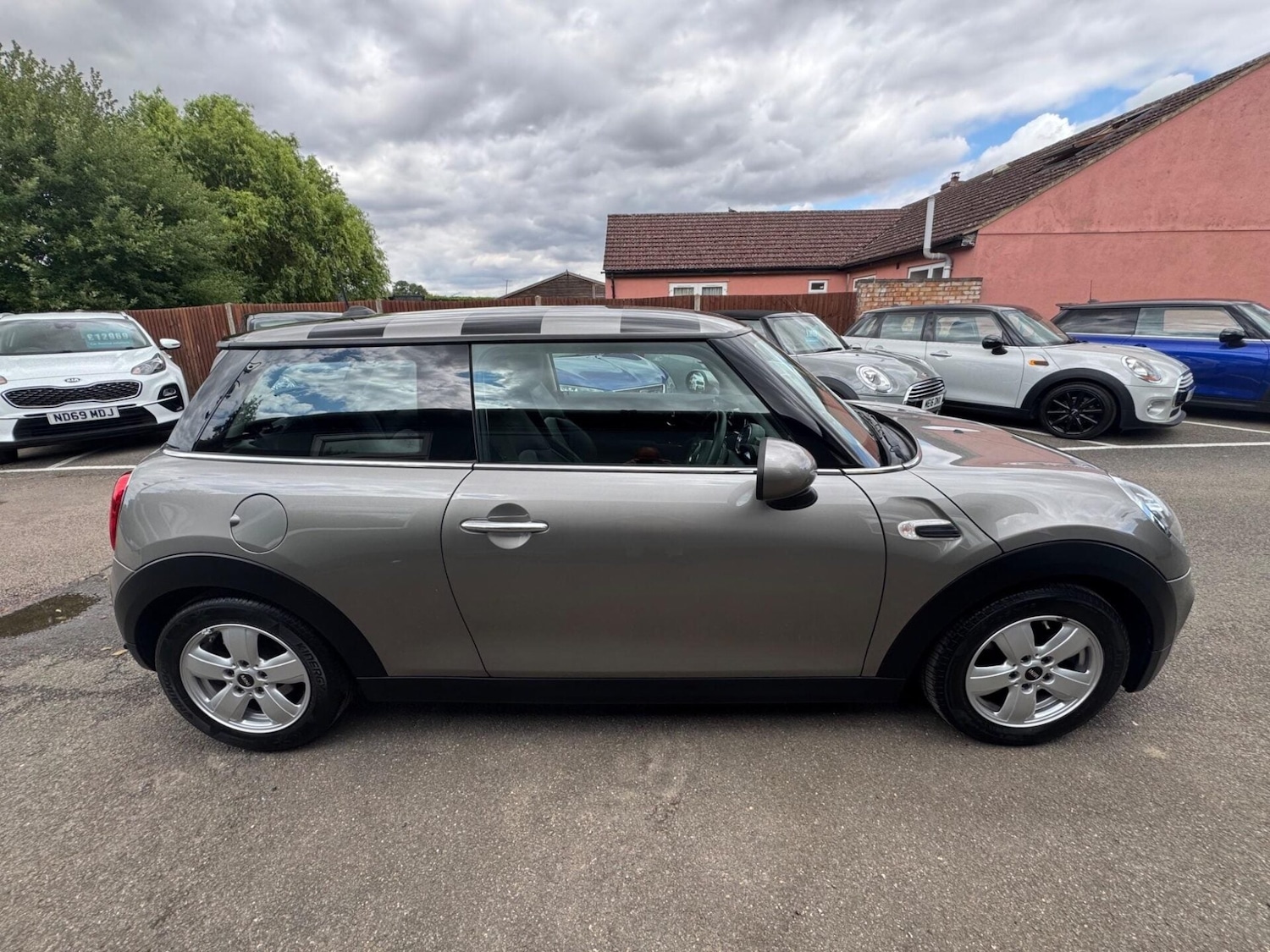 Used MINI Hatch 2018 for sale - 77167105: Photo 12