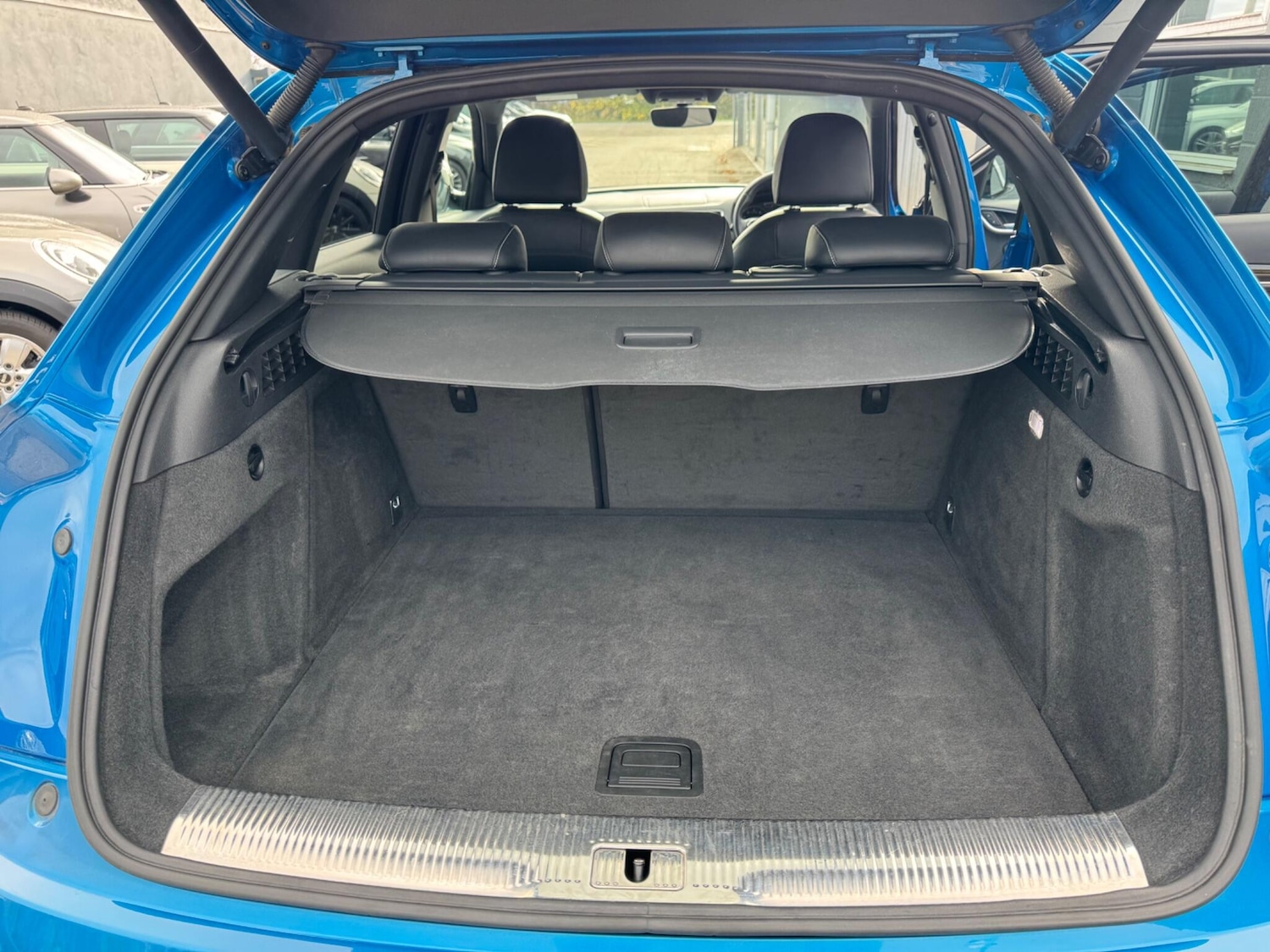 Used Audi Q3 2018 for sale - 76377230: Photo 44