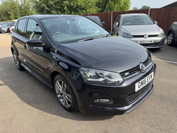 Used Volkswagen Polo 2016 for sale - 75578275: Photo 1