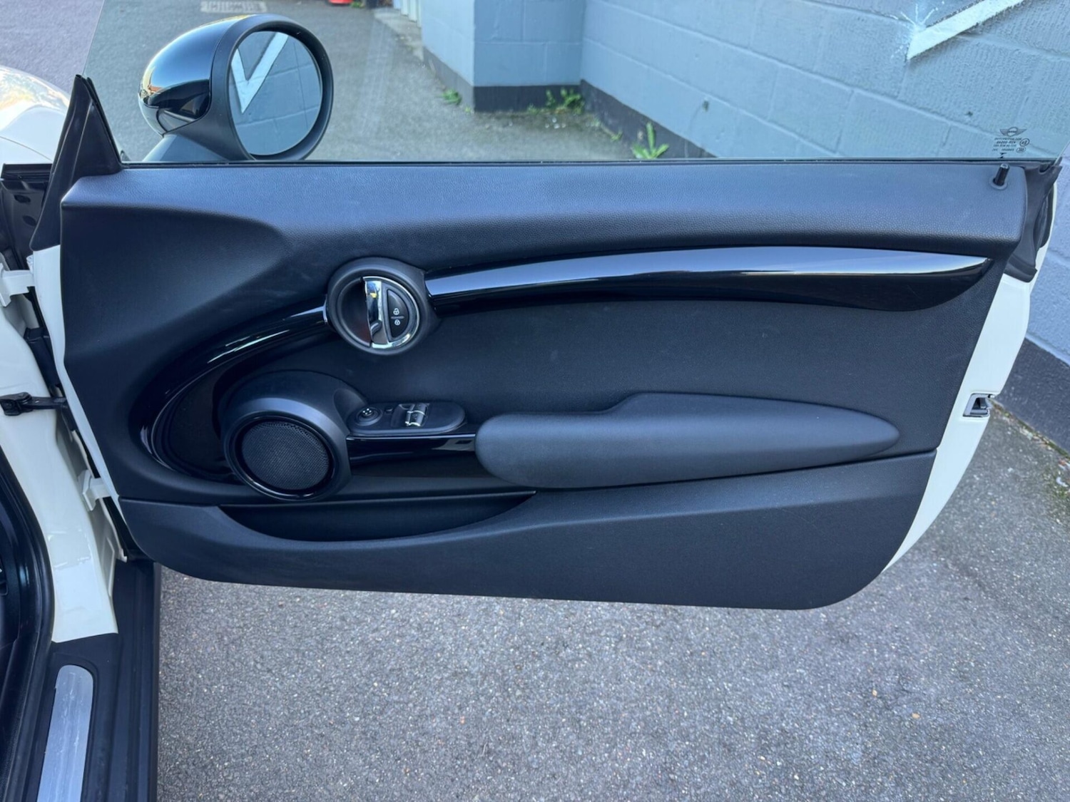 Used MINI Hatch 2016 for sale - 76576606: Photo 28