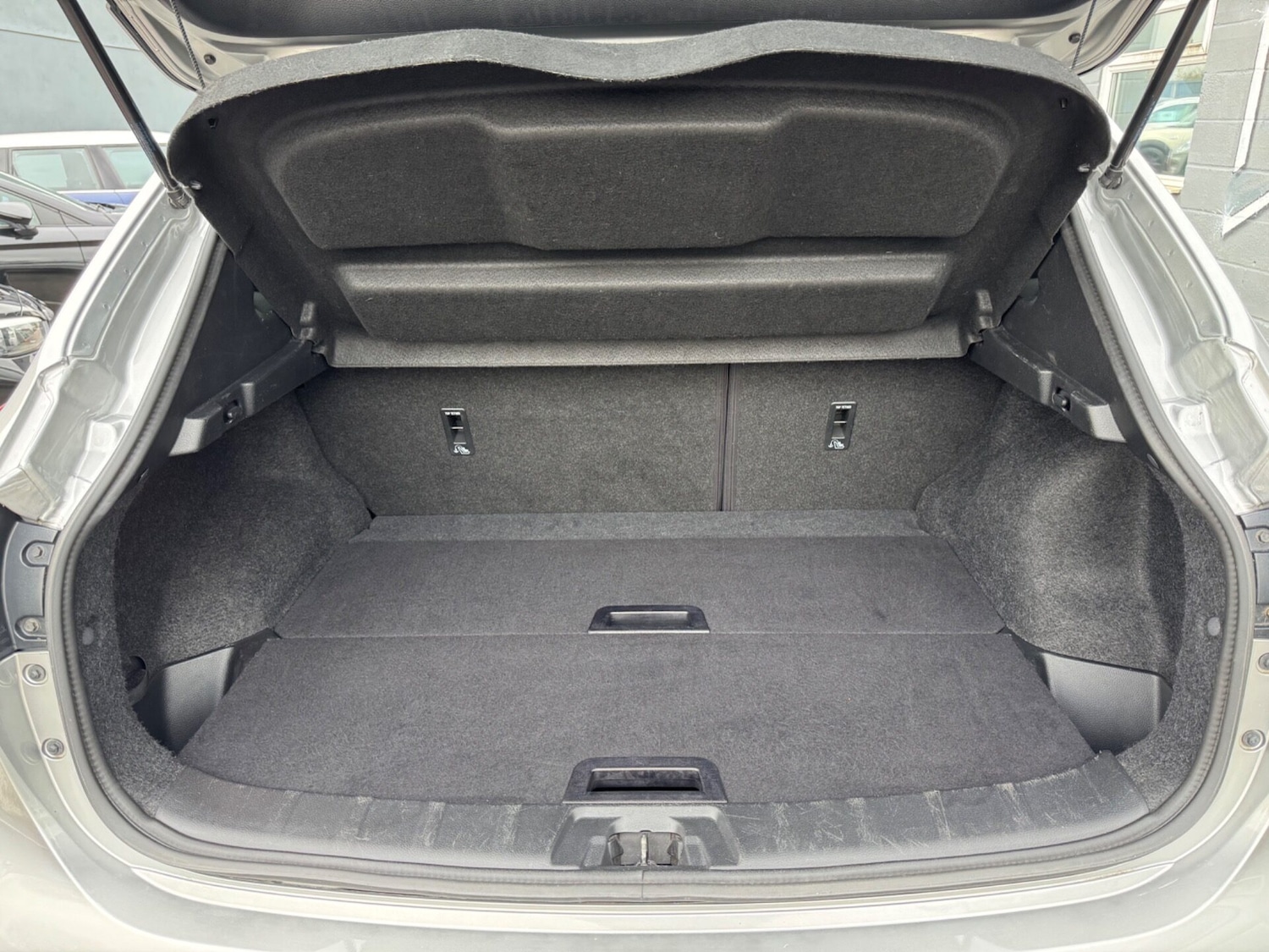 Used Nissan Qashqai 2017 for sale - 77211347: Photo 14