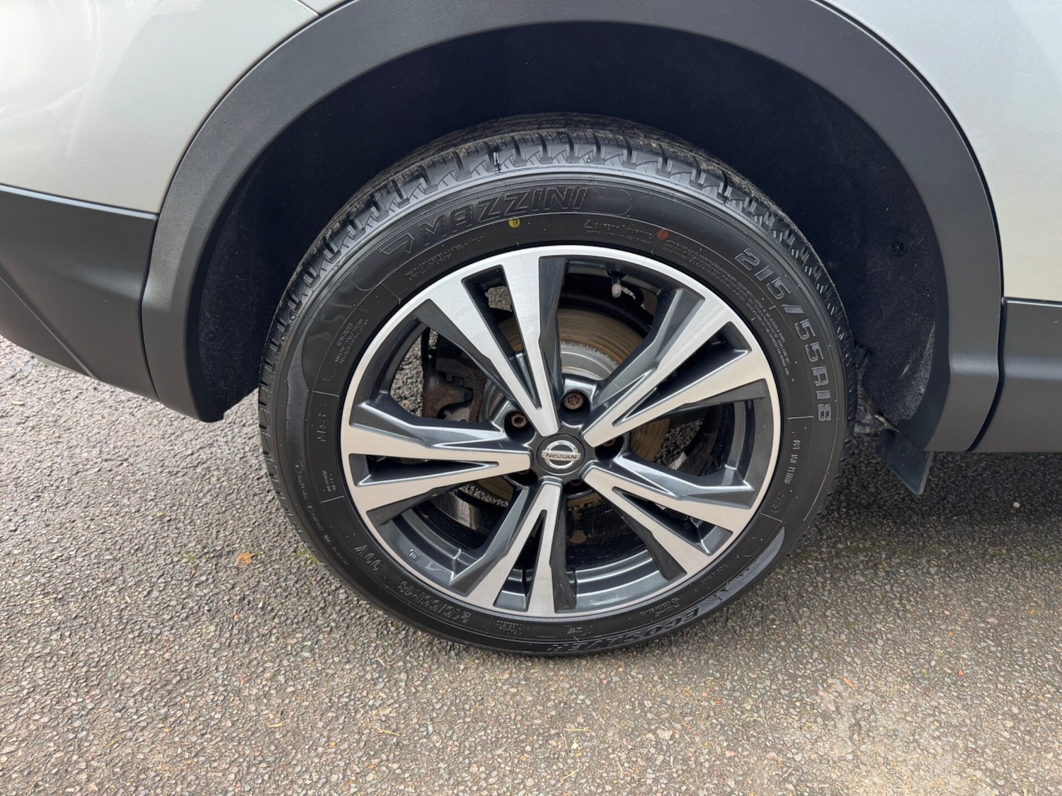 Used Nissan Qashqai 2017 for sale - 77211347: Photo 35