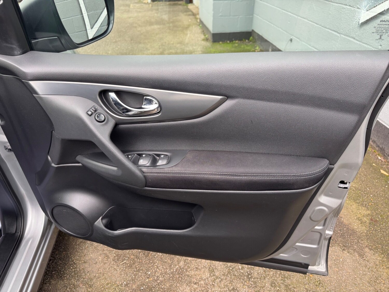 Used Nissan Qashqai 2017 for sale - 77211347: Photo 44