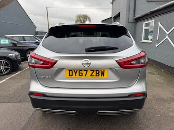 Used Nissan Qashqai 2017 for sale - 77211347: Photo