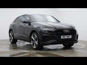 2022 (71) - Audi Q8