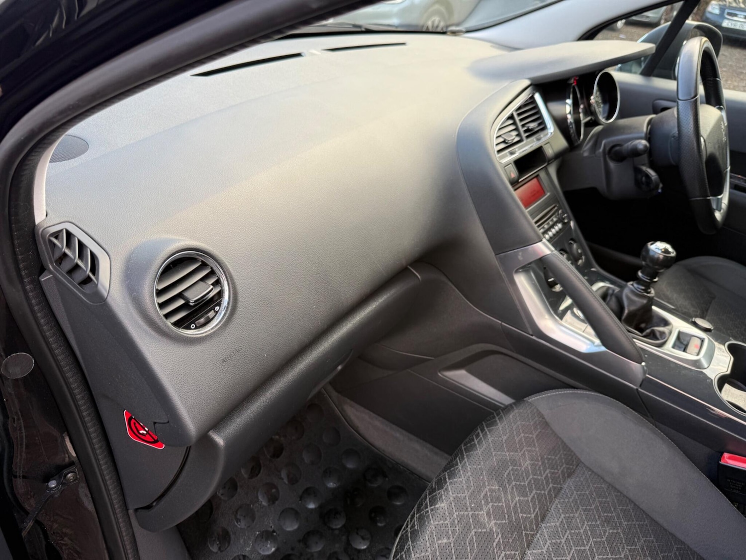 Used Peugeot 3008 2016 for sale - 77396470: Photo 30