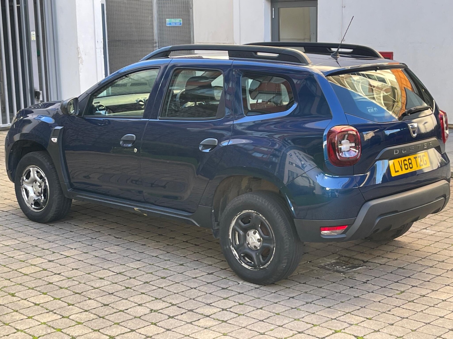 Used Dacia Duster 2018 for sale - 76969796: Photo 15