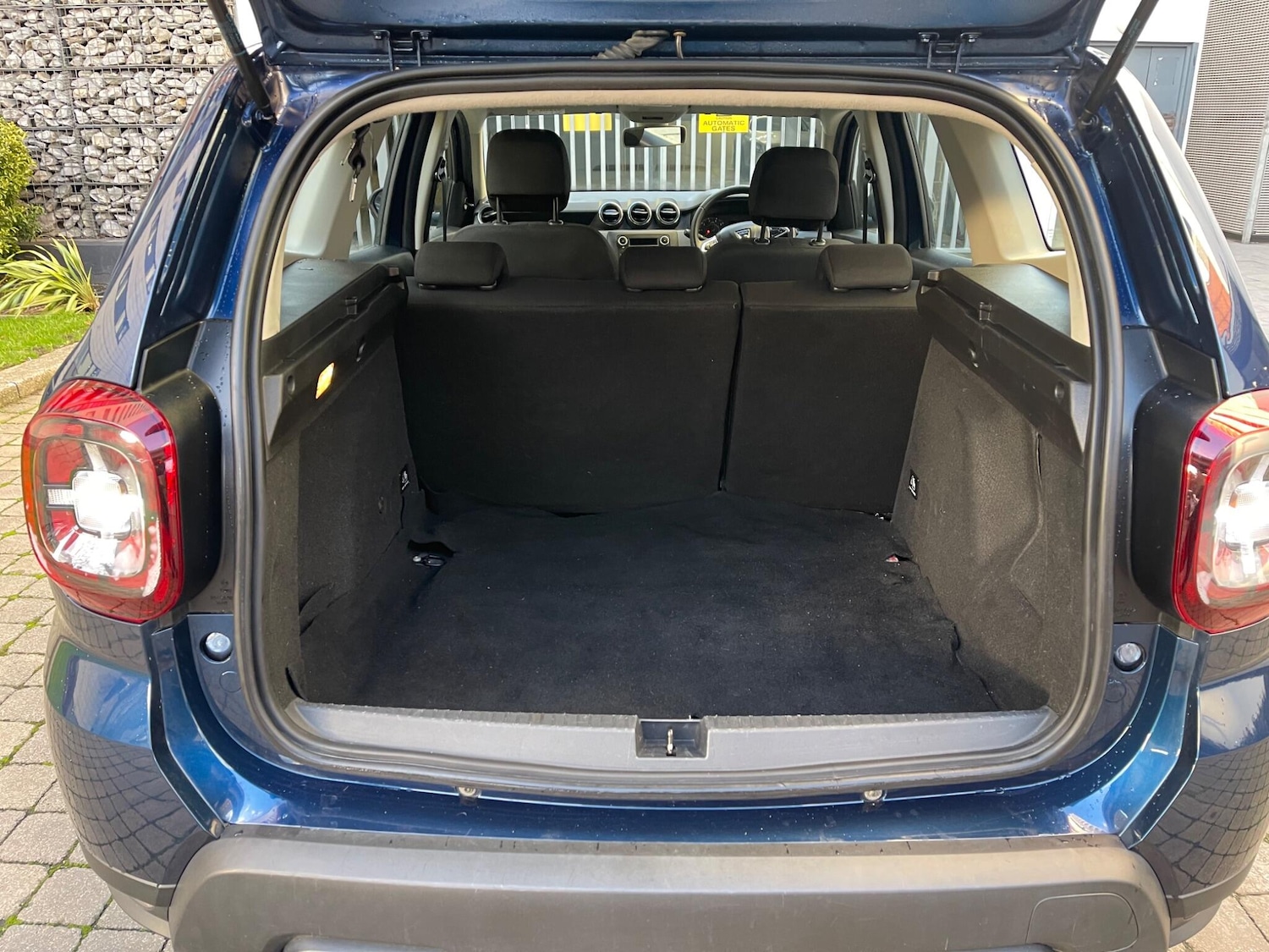 Used Dacia Duster 2018 for sale - 76969796: Photo 19