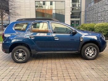 Used Dacia Duster 2018 for sale - 76969796: Photo