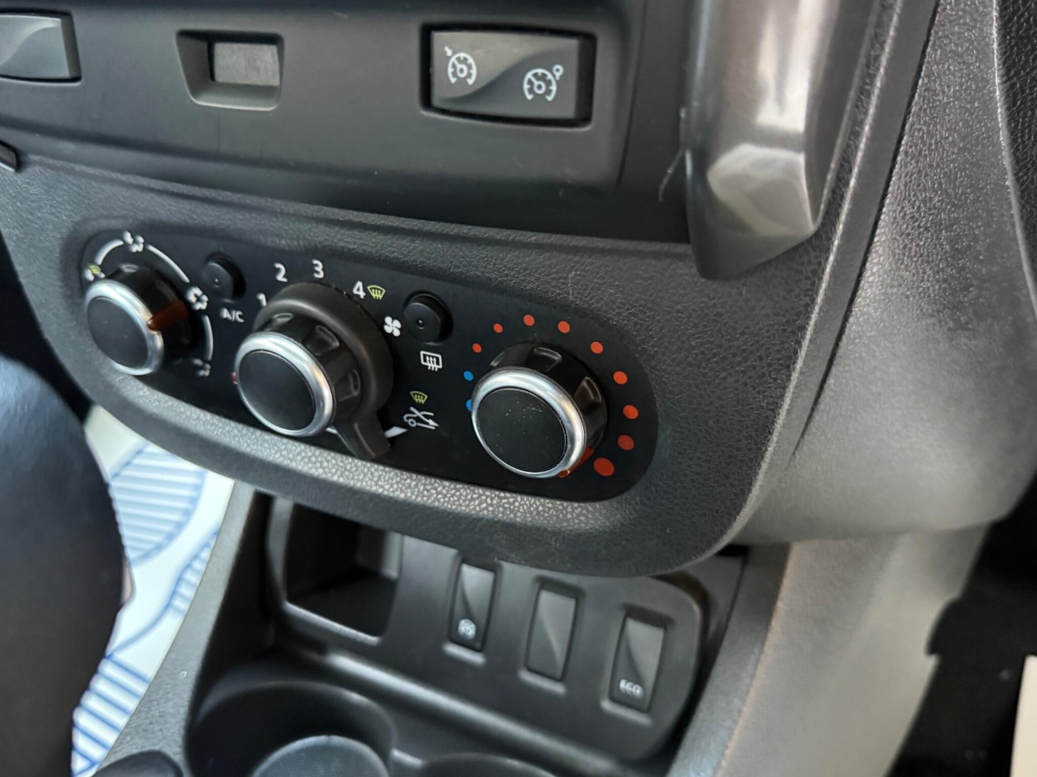 Used Dacia Duster 2017 for sale - 77737700: Photo 23