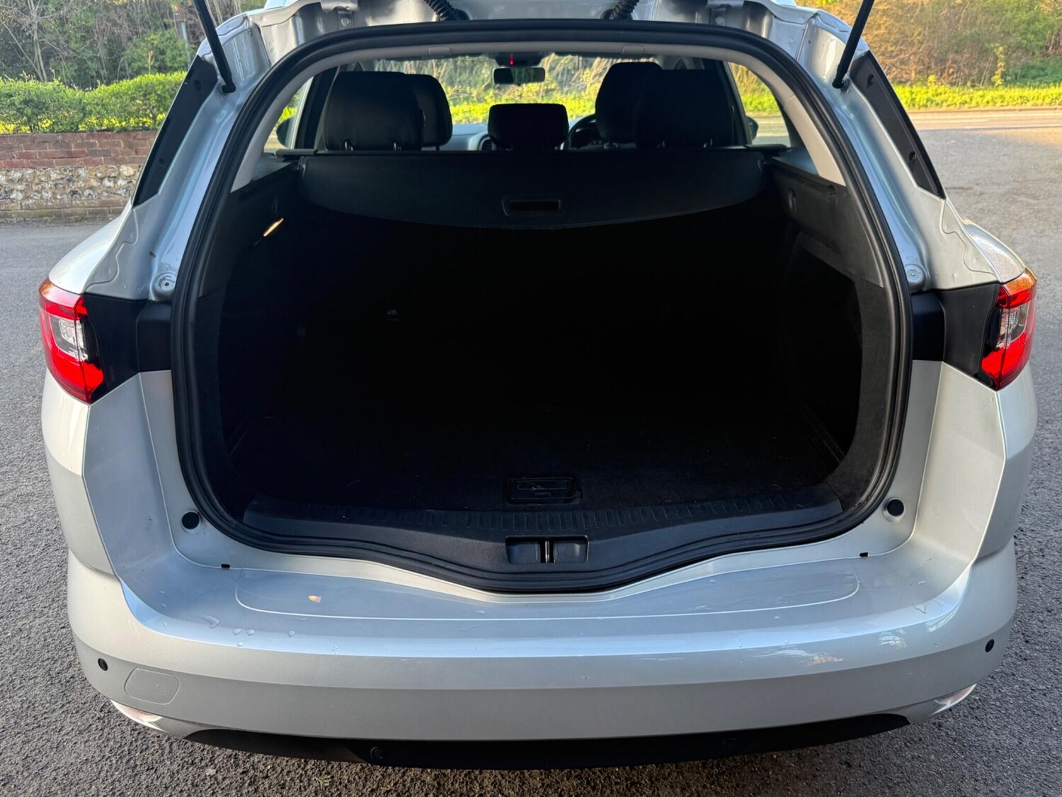 Used Renault Megane 2019 for sale - 78156717: Photo 32