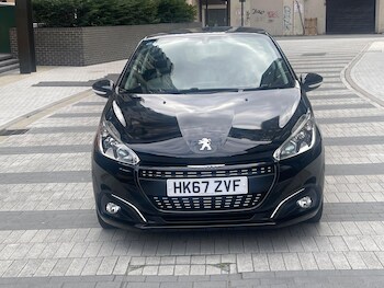 Used Peugeot 208 2018 for sale - 75635302: Photo