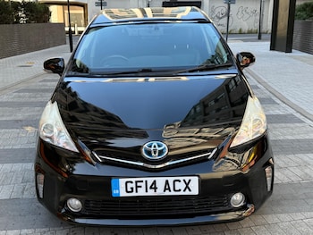 Used Toyota Prius+ 2014 for sale - 78430483: Photo