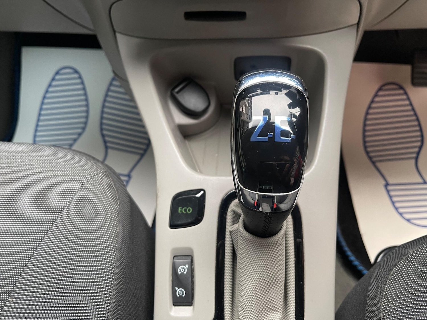 Used Renault Zoe for sale - 77215409: Photo 33