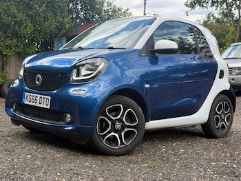Used smart fortwo 2017 for sale - 78602103: Photo