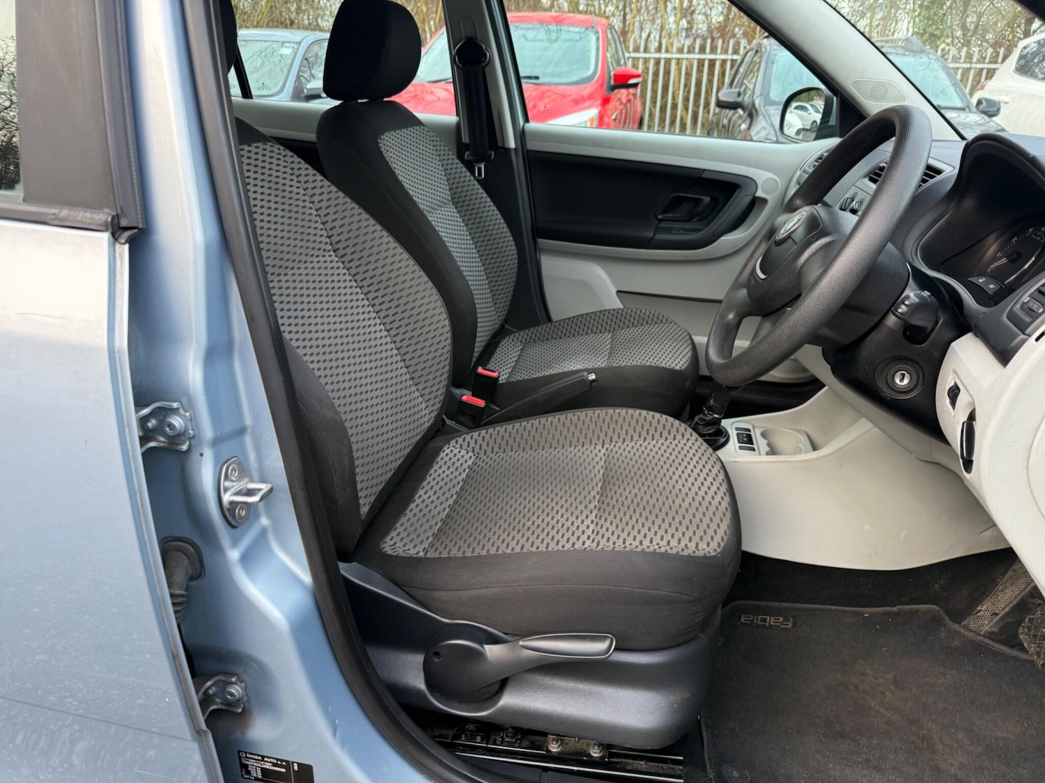 Used Skoda Fabia 2011 for sale - 77559130: Photo 19