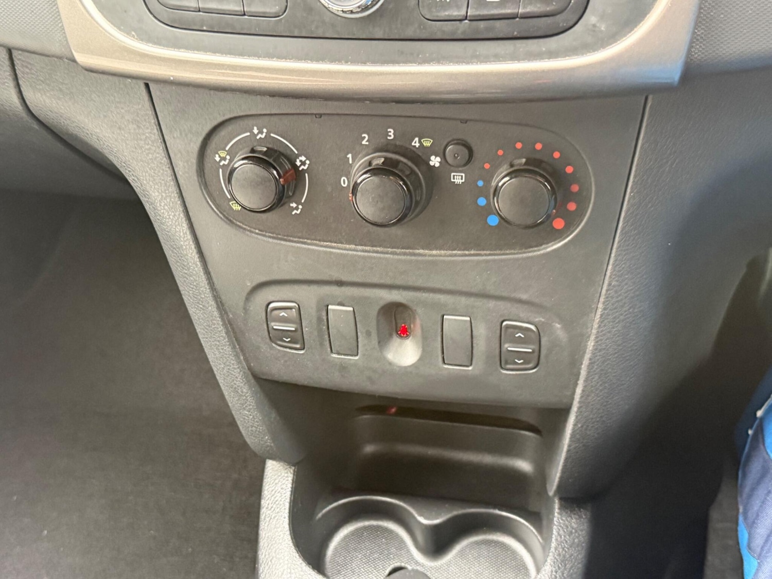 Used Dacia Logan MCV for sale - 77752852: Photo 30