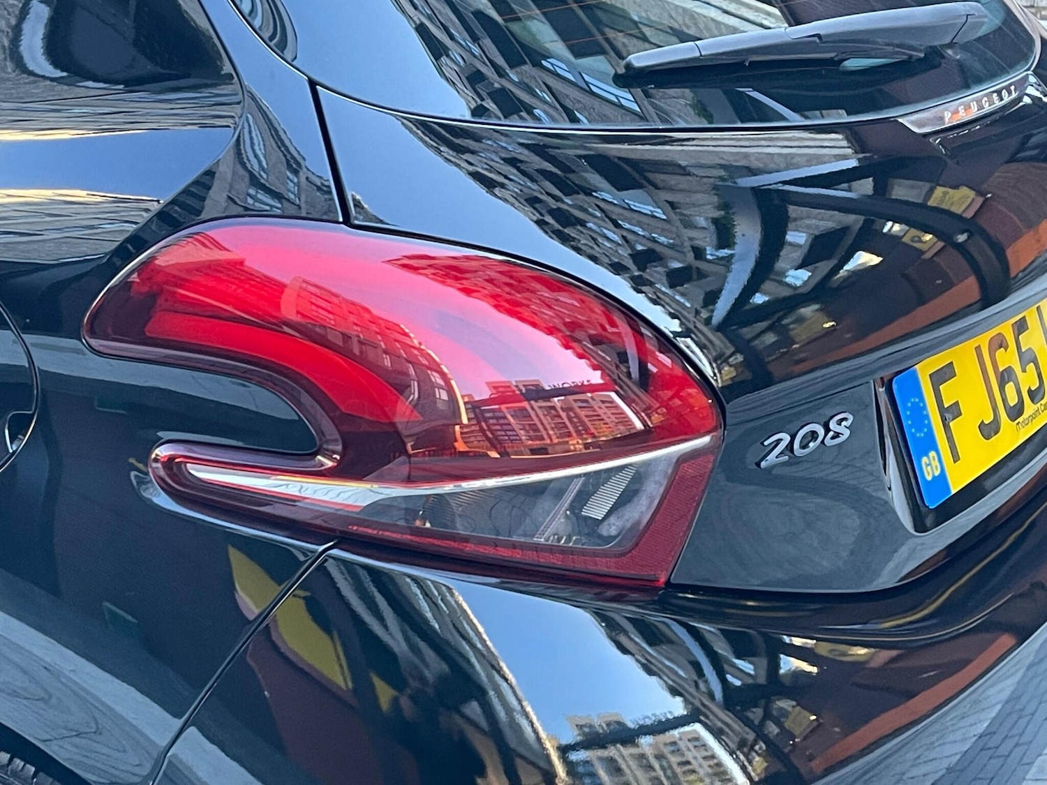 Used Peugeot 208 2017 for sale - 77671604: Photo 12